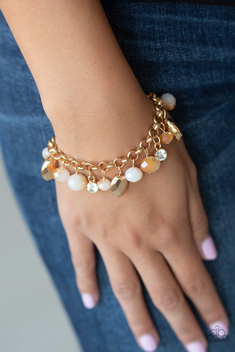 Dazing Dazzle - Gold Bracelet