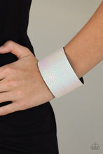 Load image into Gallery viewer, Cosmo Cruise - White Urban Bracelet
