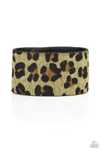 Load image into Gallery viewer, Cheetah Cabana - Green Urban Bracelet
