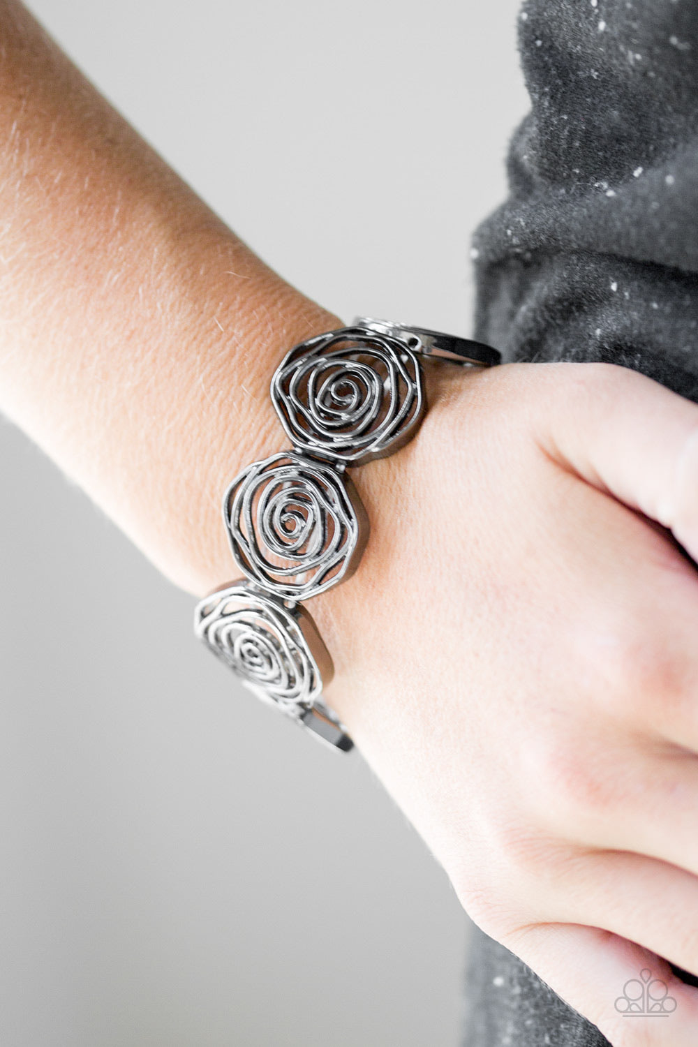 Beat Around The ROSEBUSH - Black Bracelet