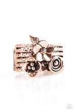 Load image into Gallery viewer, Meadow Flowers - Copper Ring
