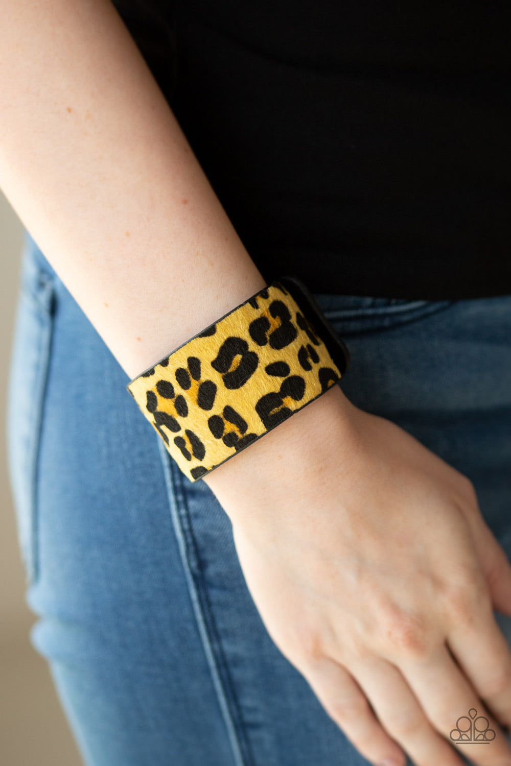 Cheetah Cabana - Yellow Urban Bracelet